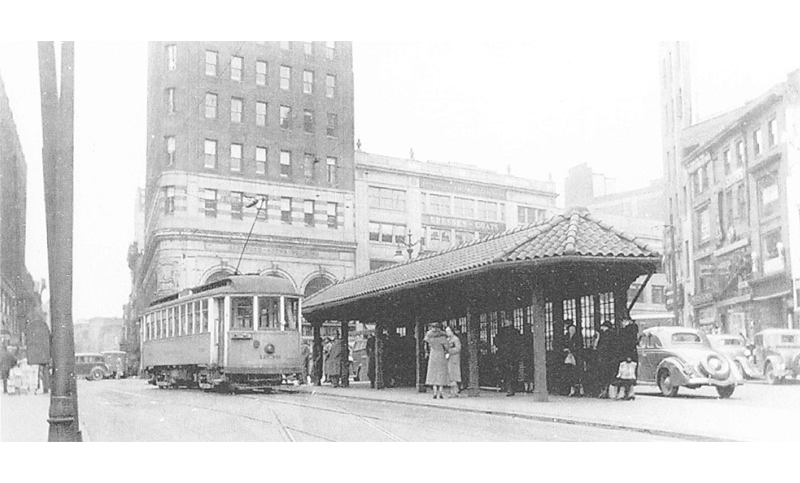 Connecticut Company Hartford Division trolley at the Isle of Safety - 1920s